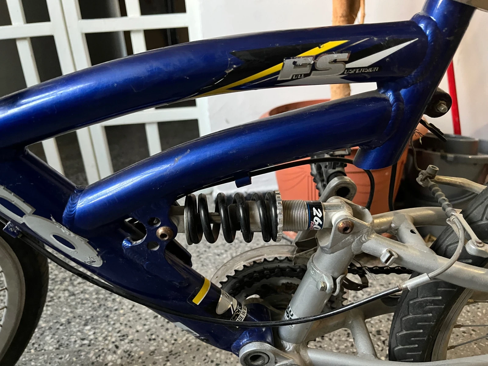 ������ | Mobile.bg � ����������� 3