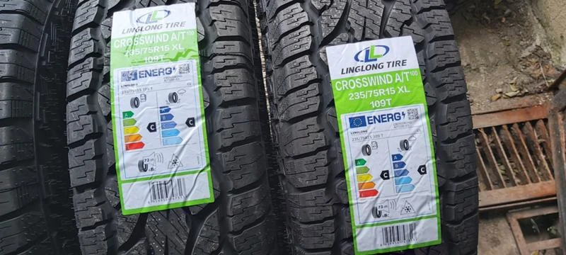 Гуми Всесезонни 235/75R15, снимка 2 - Гуми и джанти - 35148381