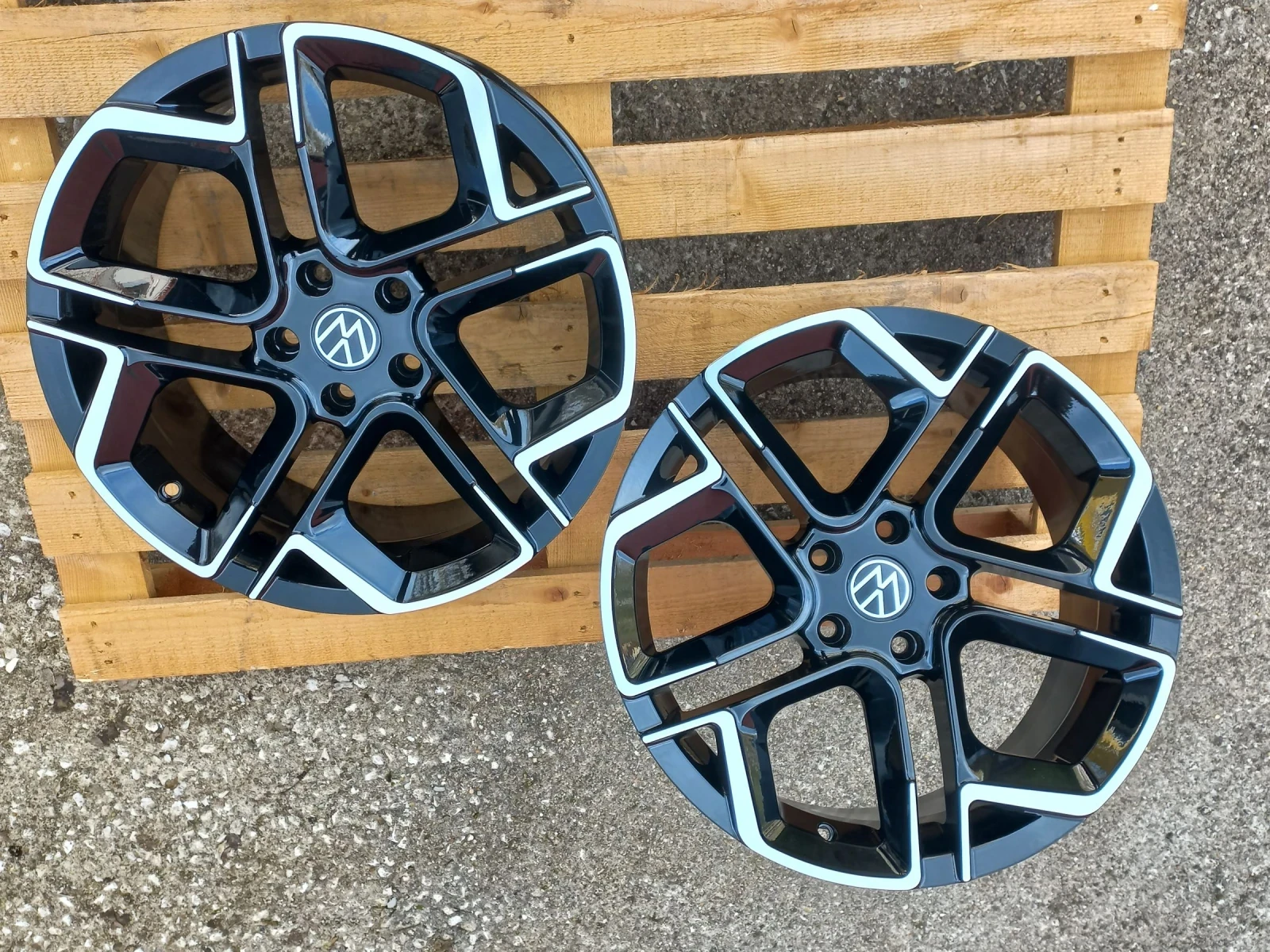 Джанти за VW, снимка 10 - Гуми и джанти - 54140163