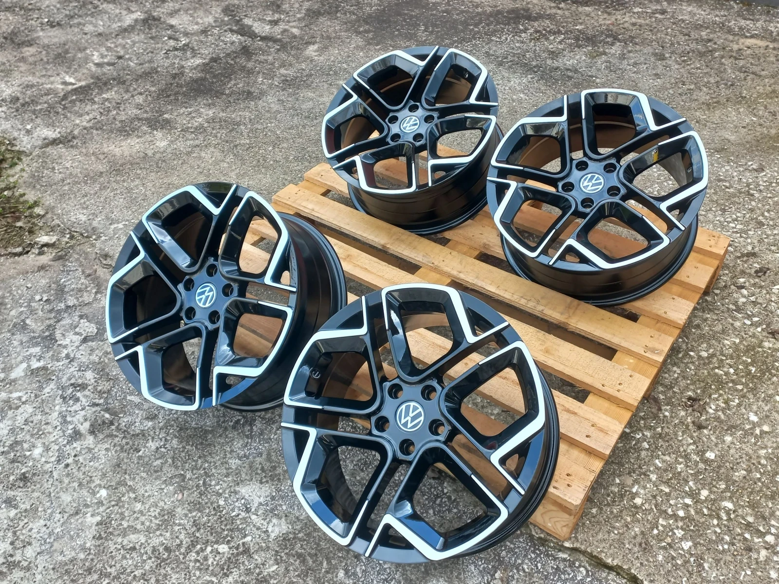 Джанти за VW, снимка 5 - Гуми и джанти - 54140163