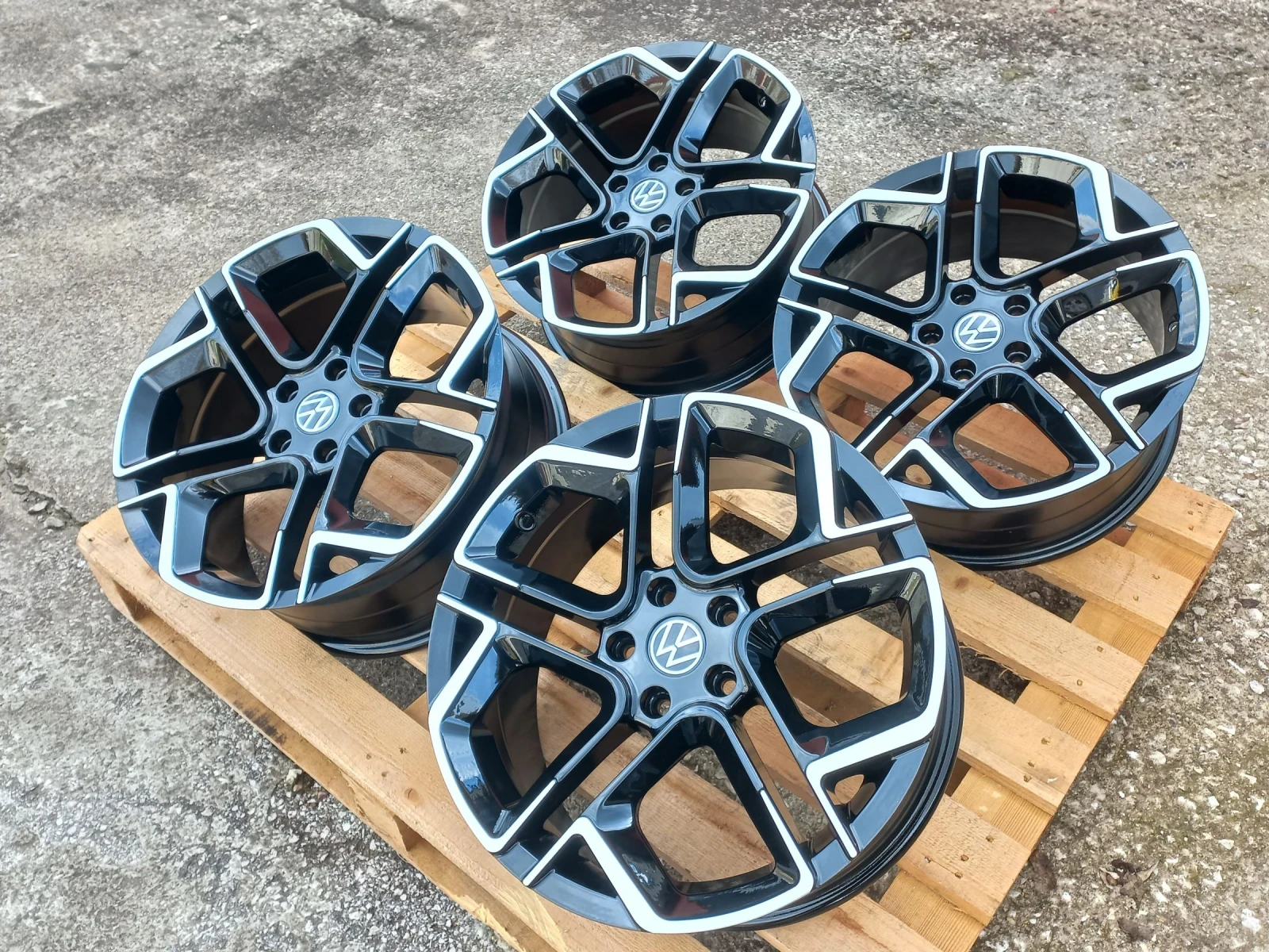 Джанти за VW, снимка 7 - Гуми и джанти - 54140163