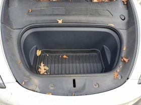 Tesla Model Y, снимка 11