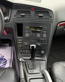 Volvo Xc70 2.4D5 163к.с * Автоматик* * Ксенон* * Италия* , снимка 15