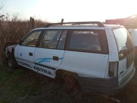 Opel Astra, снимка 10