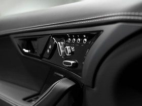 Jaguar F-Type R Coupe P575 AWD = Black Pack= Гаранция, снимка 7 - Автомобили и джипове - 45778861