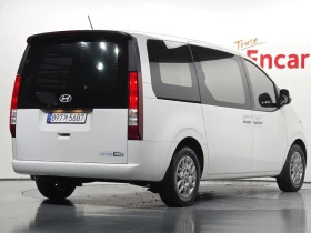 ������ Hyundai Staria