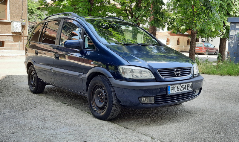 Opel Zafira, снимка 2 - Автомобили и джипове - 46403752