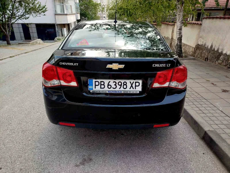 Chevrolet Cruze, снимка 6 - Автомобили и джипове - 47041755