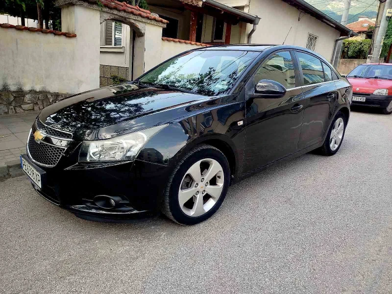 Chevrolet Cruze, снимка 4 - Автомобили и джипове - 47041755