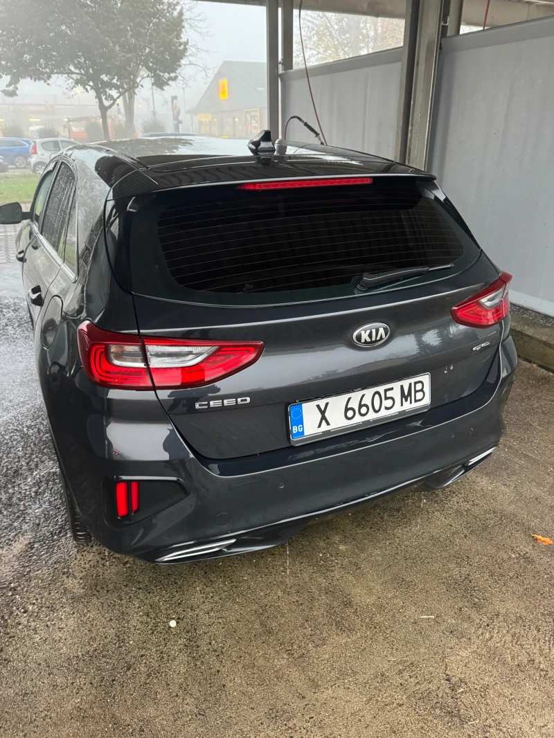 Kia Ceed GT-LINE, снимка 9 - Автомобили и джипове - 48300961