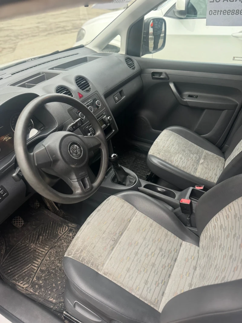 VW Caddy, снимка 3 - Автомобили и джипове - 48680406