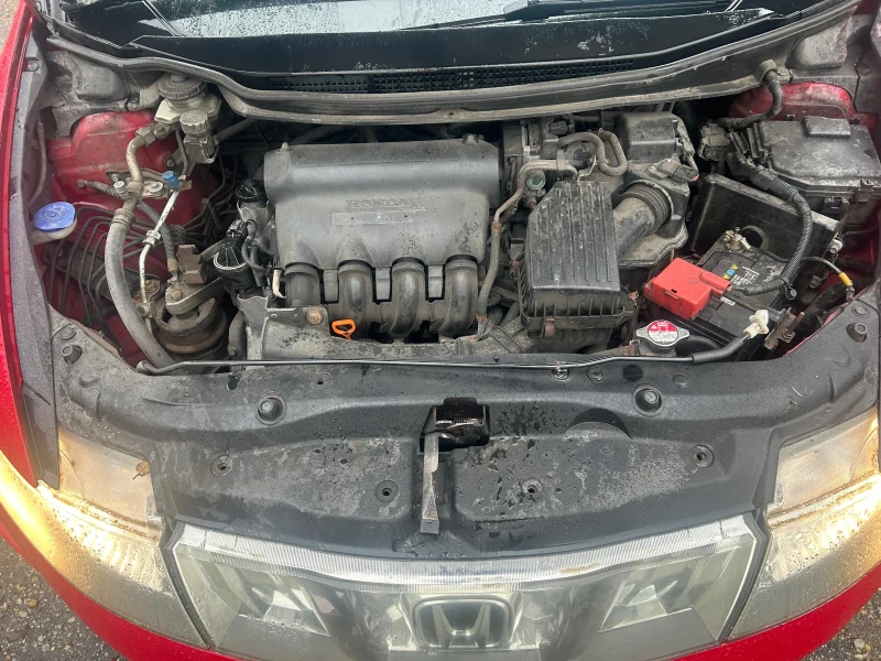 Honda Civic 1.4i 83кс. 6ск, снимка 9 - Автомобили и джипове - 50230179