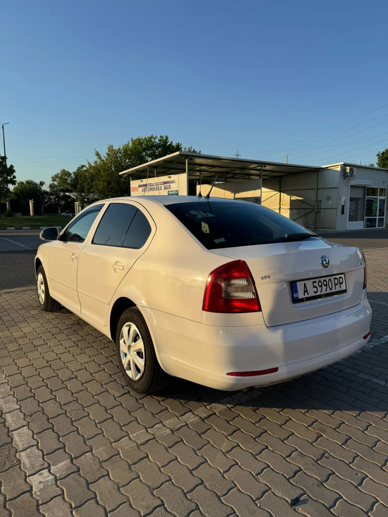 Skoda Octavia бензин-газ, снимка 6 - Автомобили и джипове - 50499463