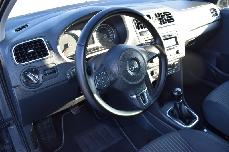 VW Polo 1, 6tdi* Климатроник* Euro5B, снимка 10 - Автомобили и джипове - 52809870