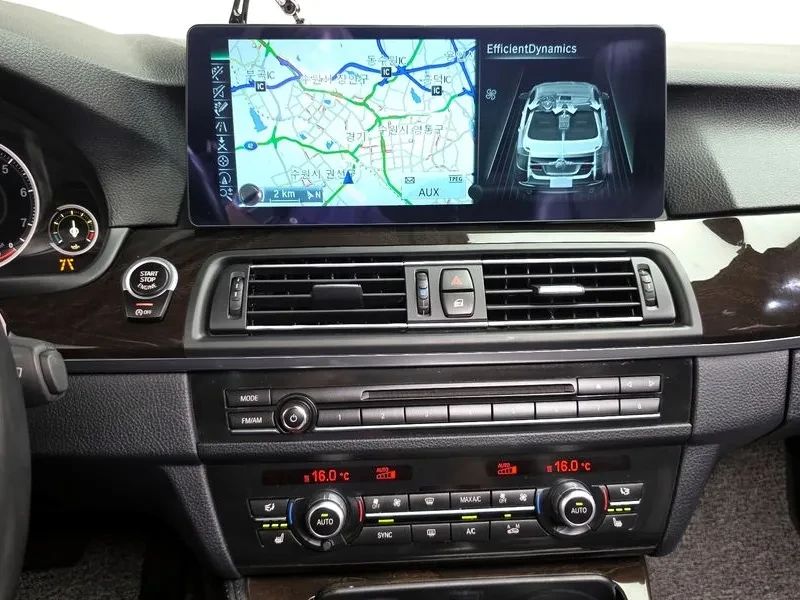 BMW 528 I xDrive M Aerodynamics - САМО 30% АВАНС, снимка 12 - Автомобили и джипове - 55803156