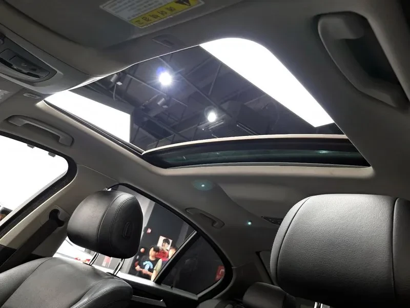 BMW 528 I xDrive M Aerodynamics - САМО 30% АВАНС, снимка 15 - Автомобили и джипове - 55803156