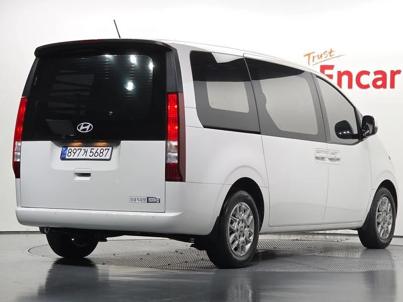 Hyundai Staria HEV 1.6 Cargo 5-Seater| 180к.с.