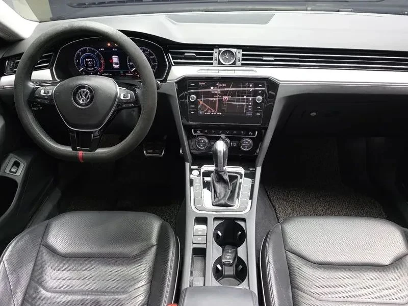 VW Arteon, снимка 7 - Автомобили и джипове - 56688046