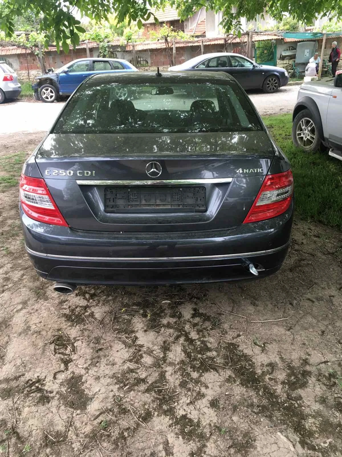 Mercedes-Benz C 250 250 4matic - изображение 4