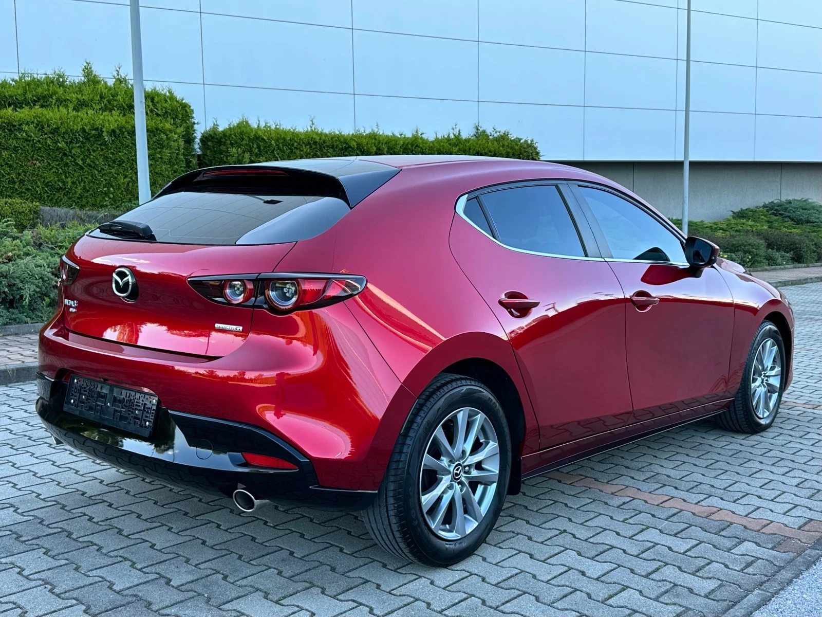 Mazda 3 # 2.5 SKYACTIV G # 4X4 # АВТОМАТИК # 43000 км. #  - изображение 5