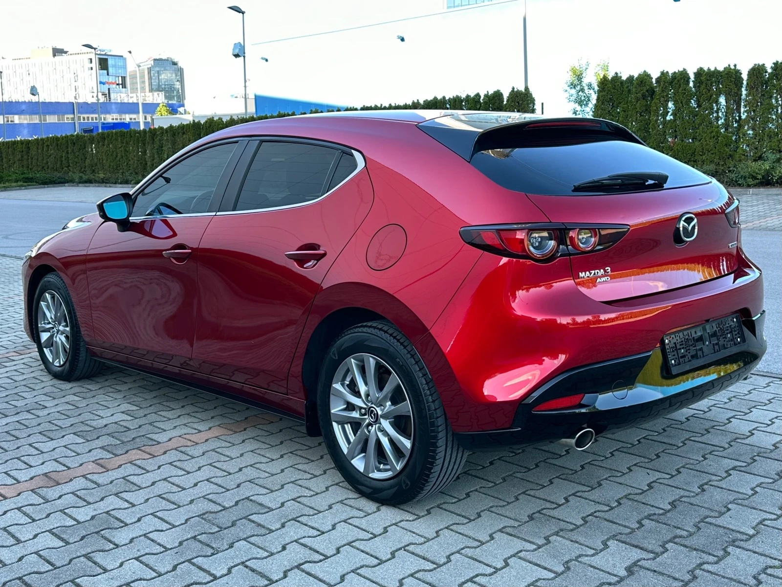 Mazda 3 # 2.5 SKYACTIV G # 4X4 # АВТОМАТИК # 43000 км. #  - изображение 3