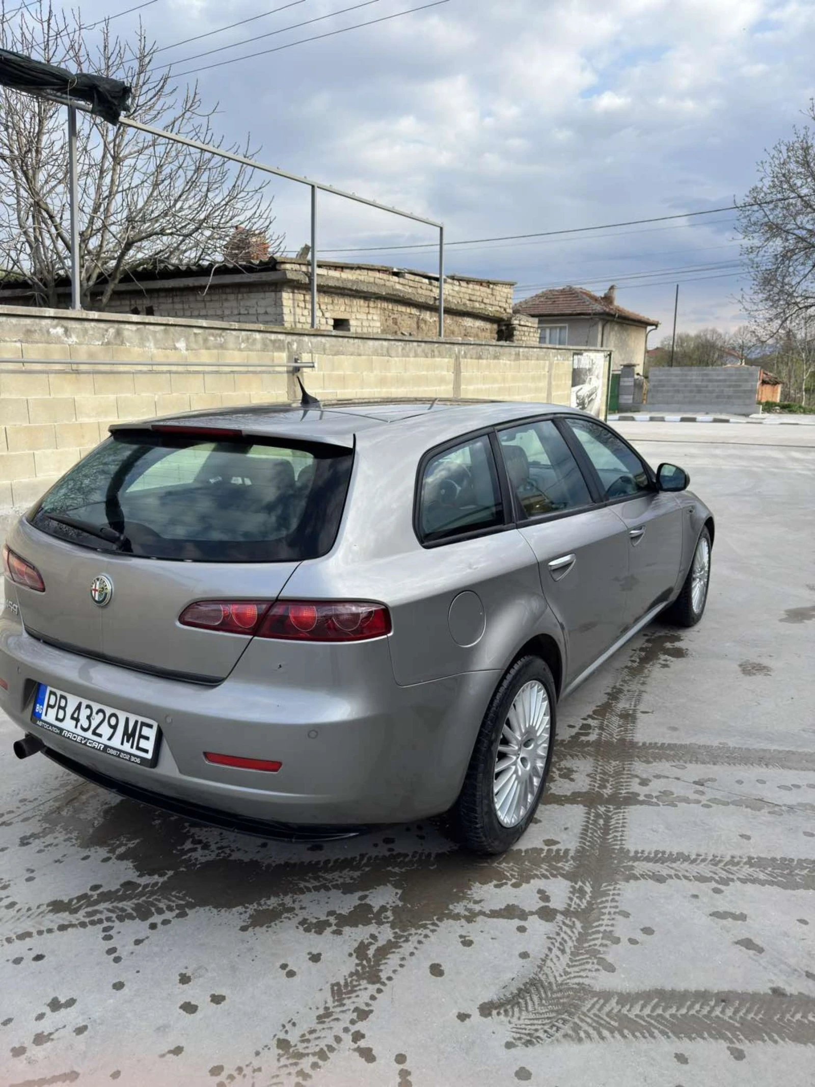 Alfa Romeo 159 sportwagon 1.9 JTD Климатроник - изображение 3