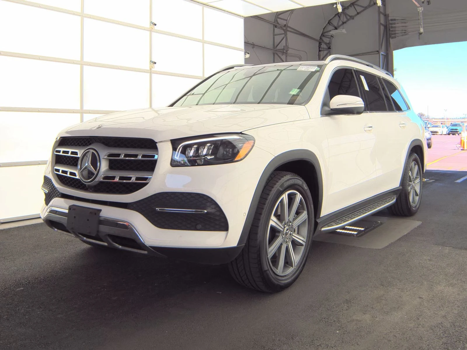 Mercedes-Benz GLS 450 4MATIC BURMESTER/KEYLESS/DIGITAL/ПАНОРАМА - изображение 3