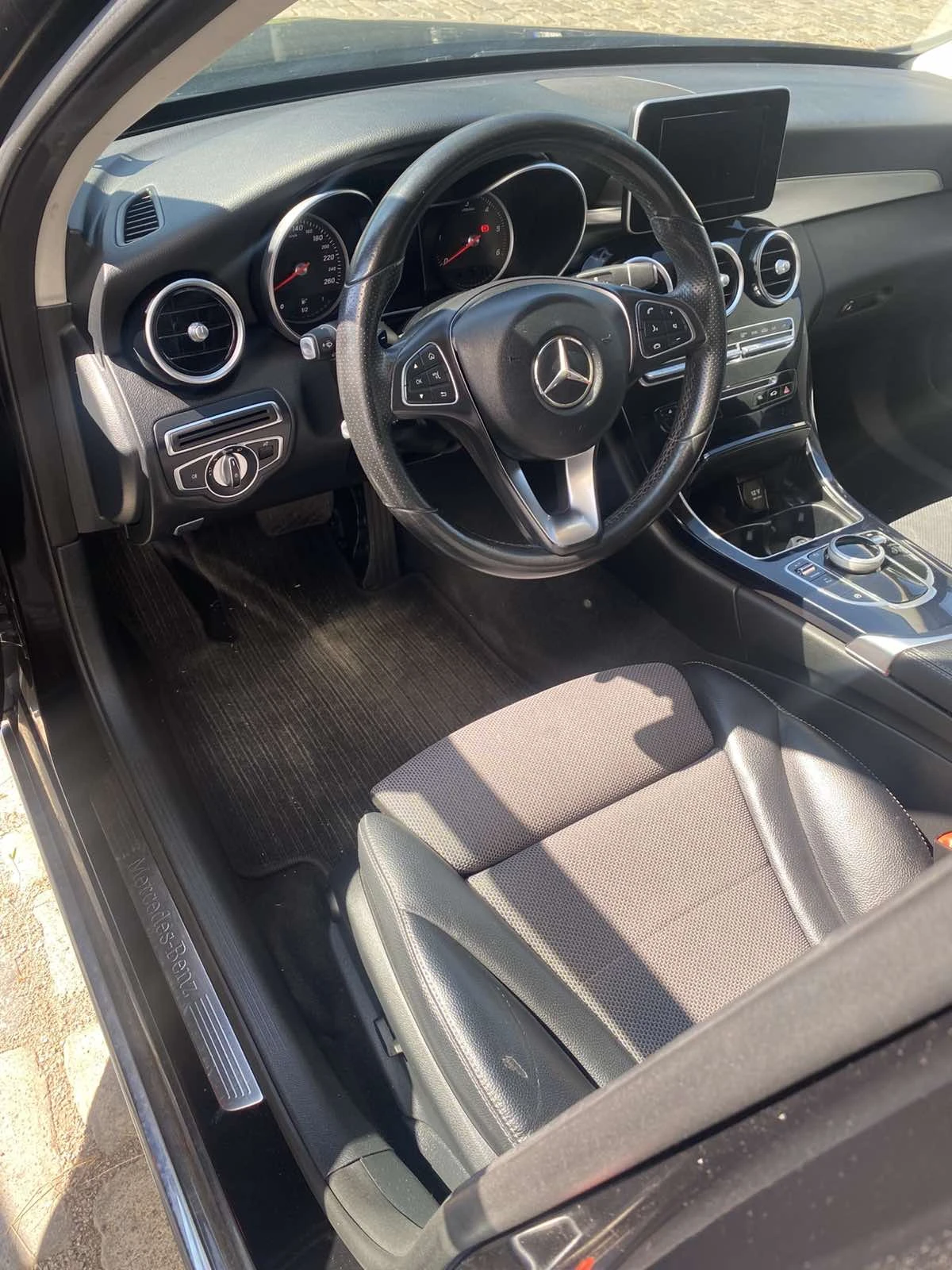 Mercedes-Benz 200 CDI - изображение 9