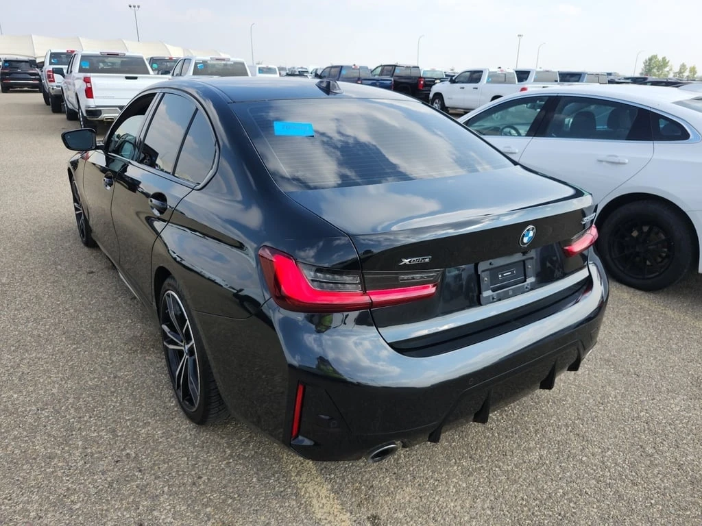 BMW 330 * 330I XDRIVE * CARFAX * БЕЗ ПЪРВОНАЧАЛНА ВНОСКА - изображение 4