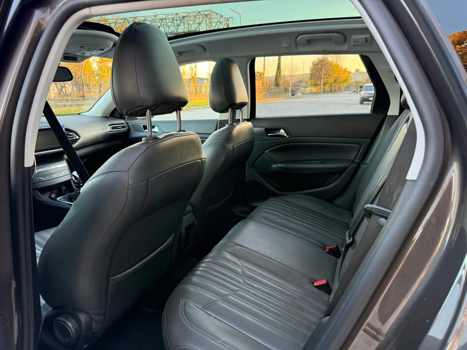 Peugeot 308 1.6BlueHDI - изображение 7