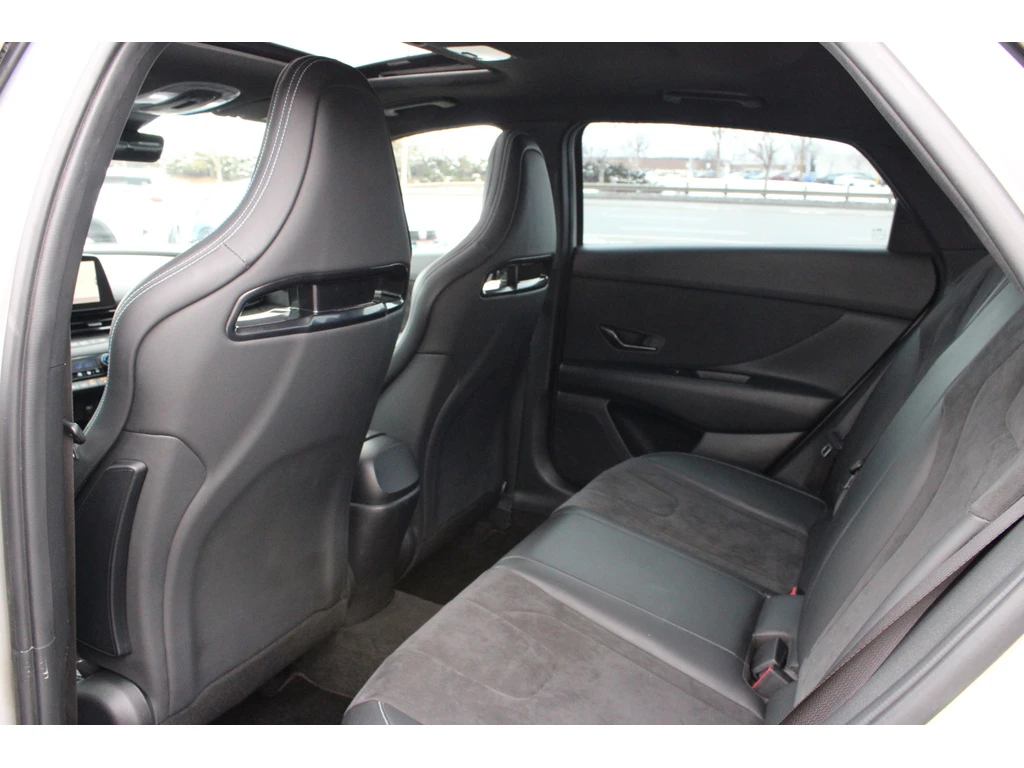 Hyundai Elantra N , Lane Keep, Navi, Rear Cameraa | Mobile.bg � ����������� 15