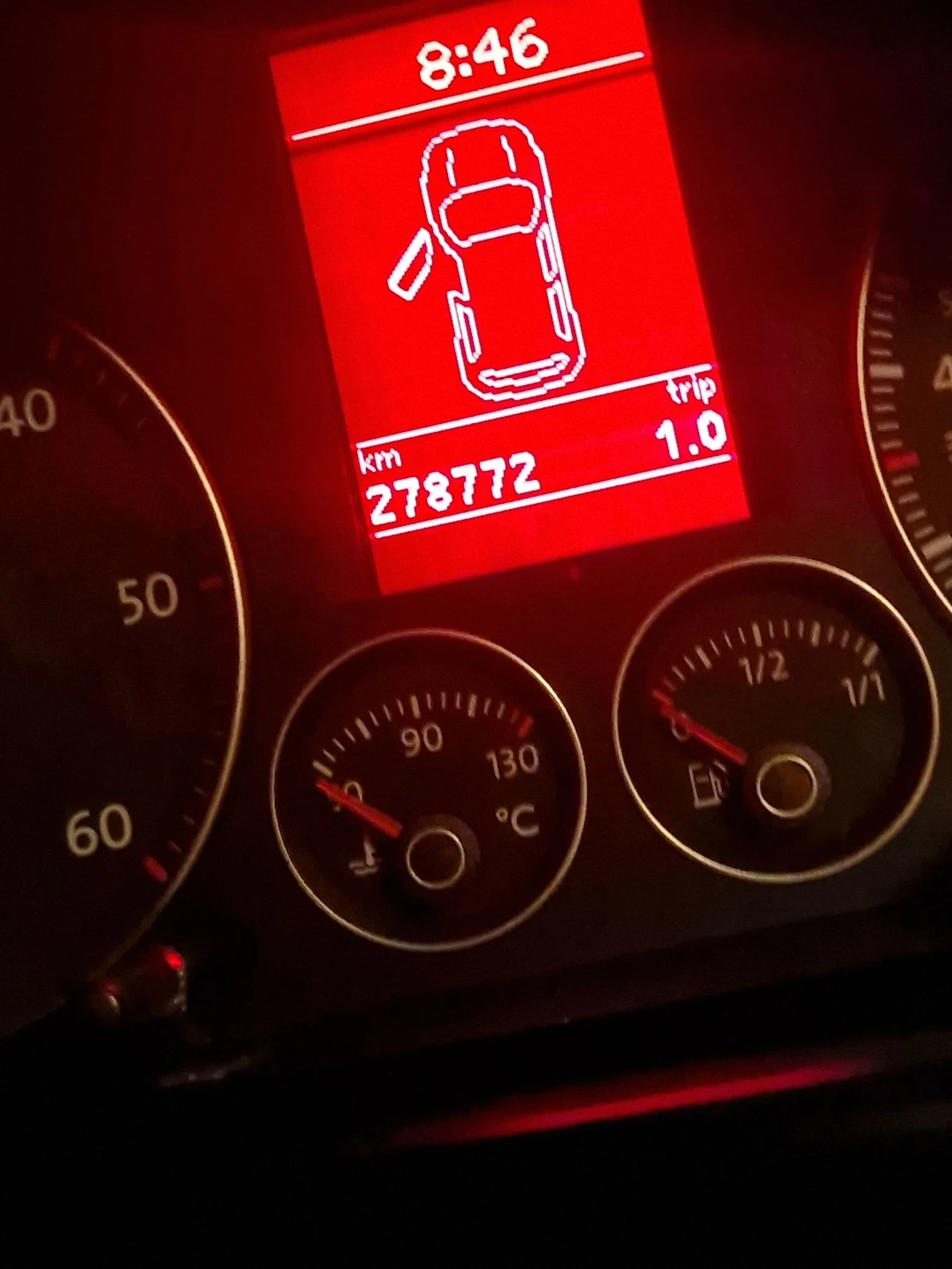 VW Touran 1.9TDI 105�.�. | Mobile.bg � ����������� 15