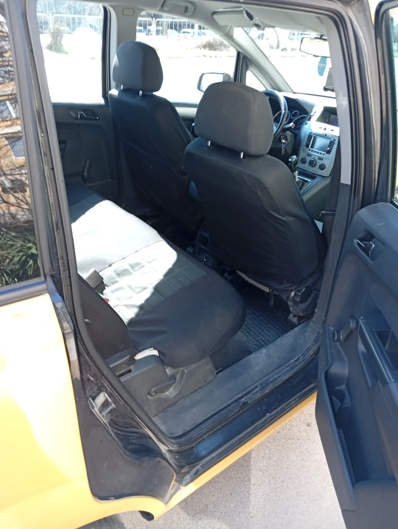 Opel Zafira, снимка 6 - Автомобили и джипове - 53783275