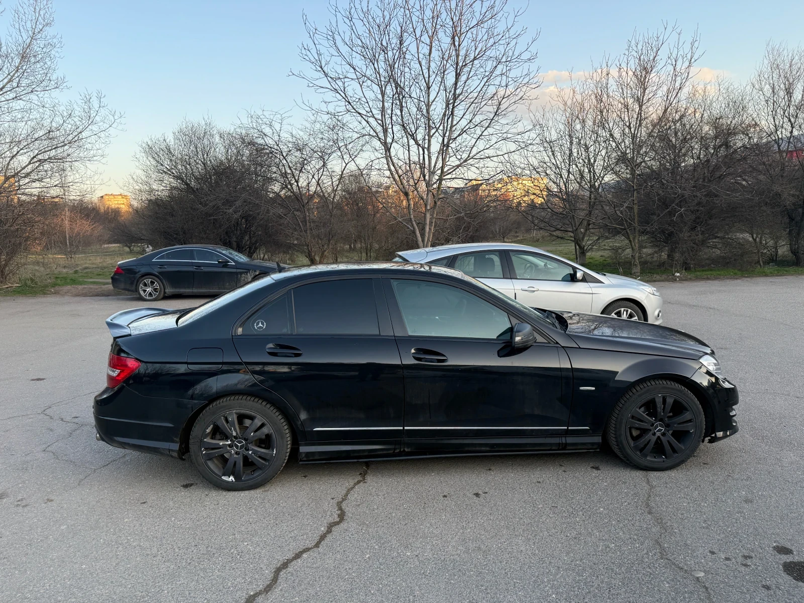 Mercedes-Benz C 220, снимка 4 - Автомобили и джипове - 53849206