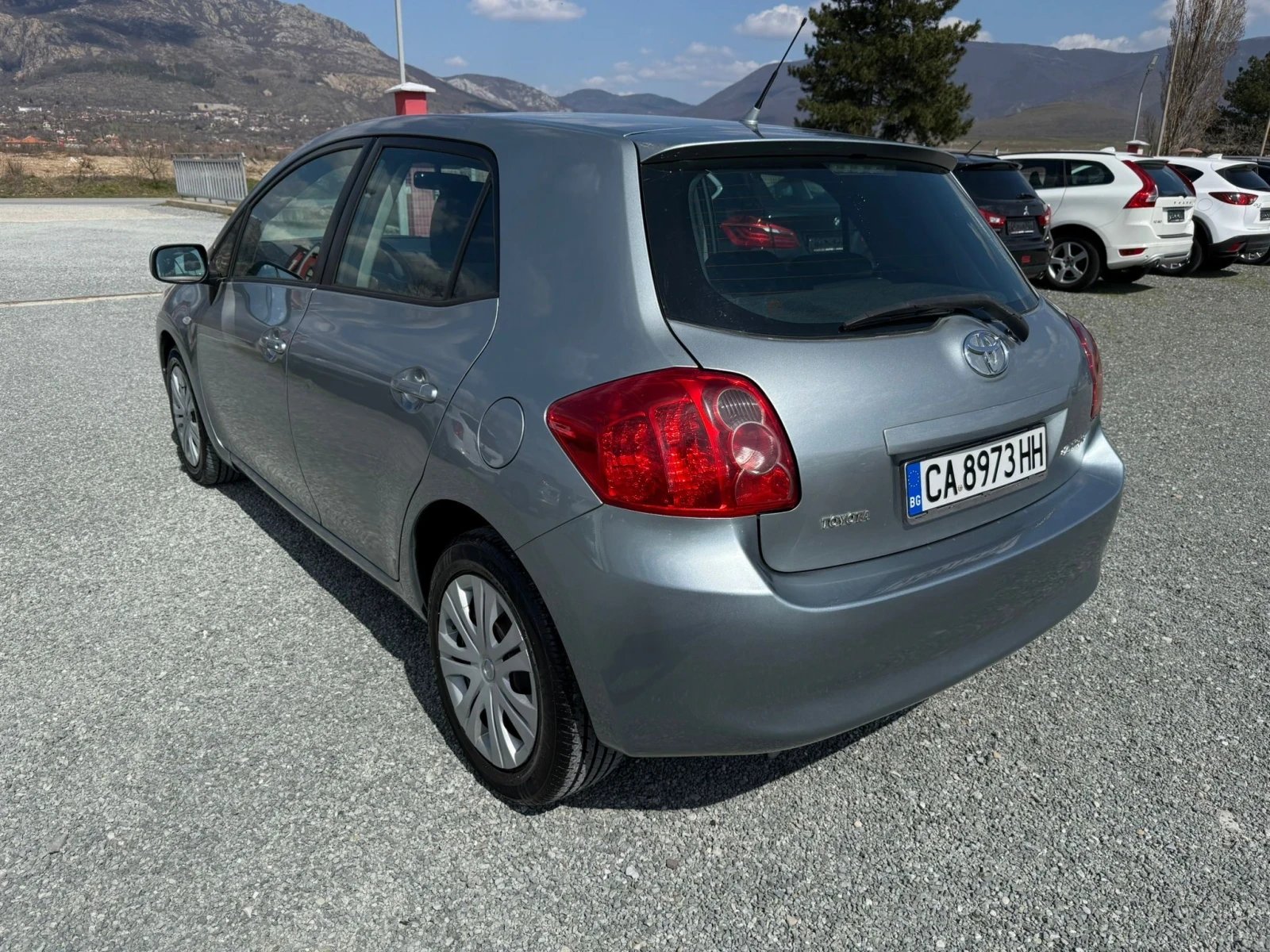 Toyota Auris (KATO НОВА), снимка 8 - Автомобили и джипове - 53975041