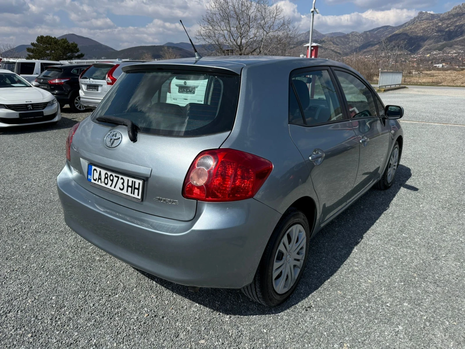 Toyota Auris (KATO НОВА), снимка 6 - Автомобили и джипове - 53975041