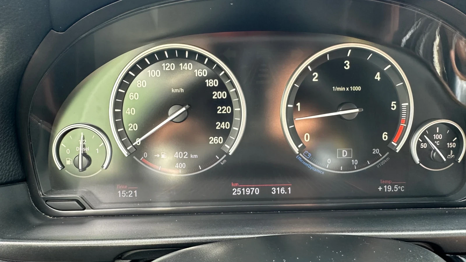 BMW 530 F10 530XD, снимка 16 - Автомобили и джипове - 54125572