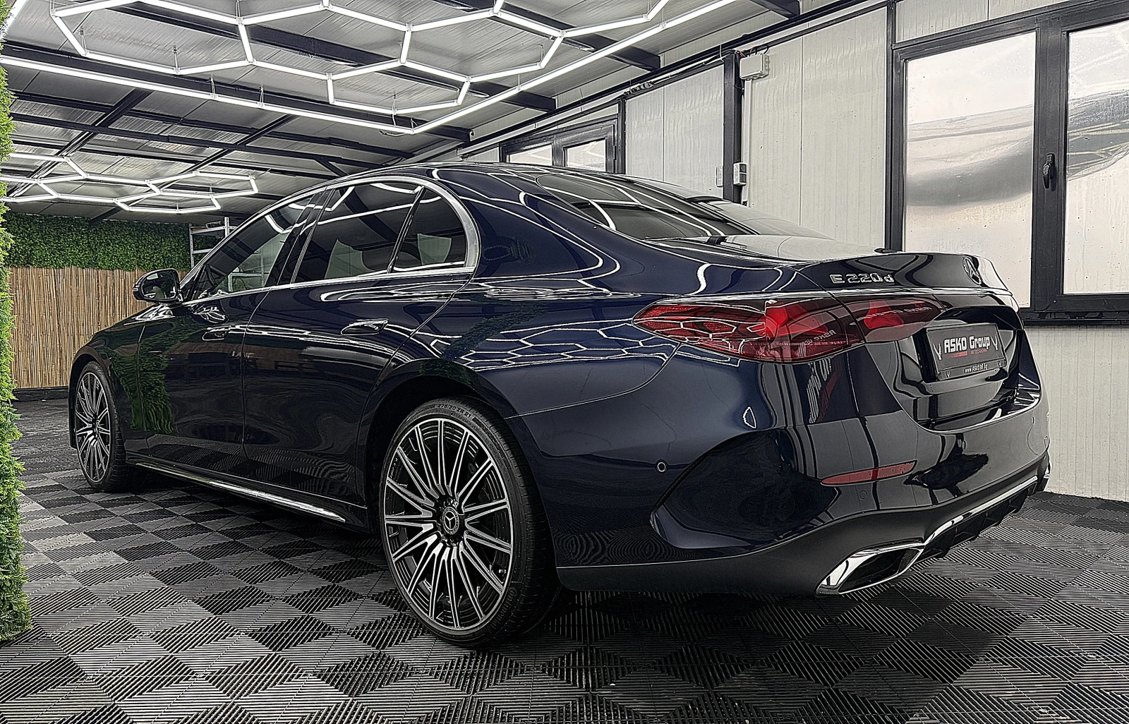 Mercedes-Benz E 220 AMG-line/PANORAMA/FULL/������ �������� ������ | Mobile.bg � ����������� 4