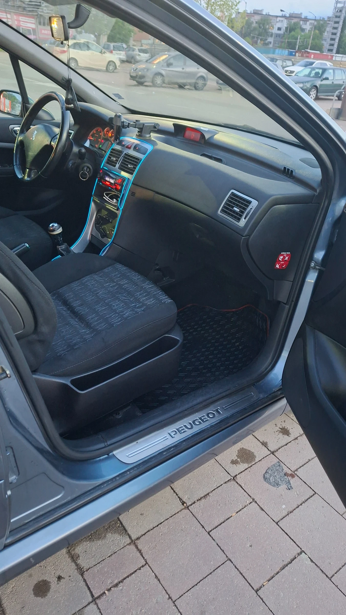 Peugeot 307 1.6, снимка 2 - Автомобили и джипове - 54579728
