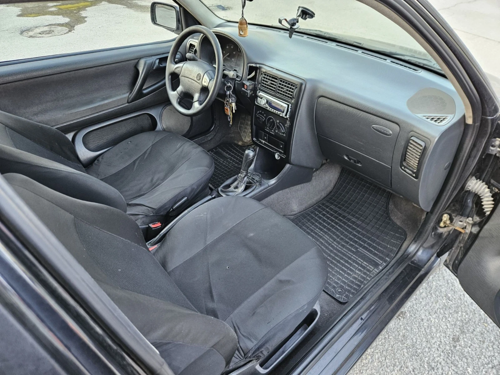 VW Polo, снимка 9 - Автомобили и джипове - 54591304