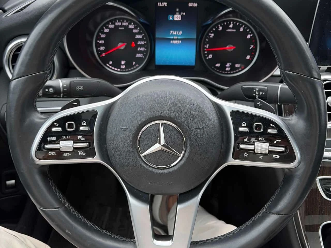 Mercedes-Benz C 300 /360/DISTRONIC/CARFAX/АВТОКРЕДИТ , снимка 8 - Автомобили и джипове - 54595456