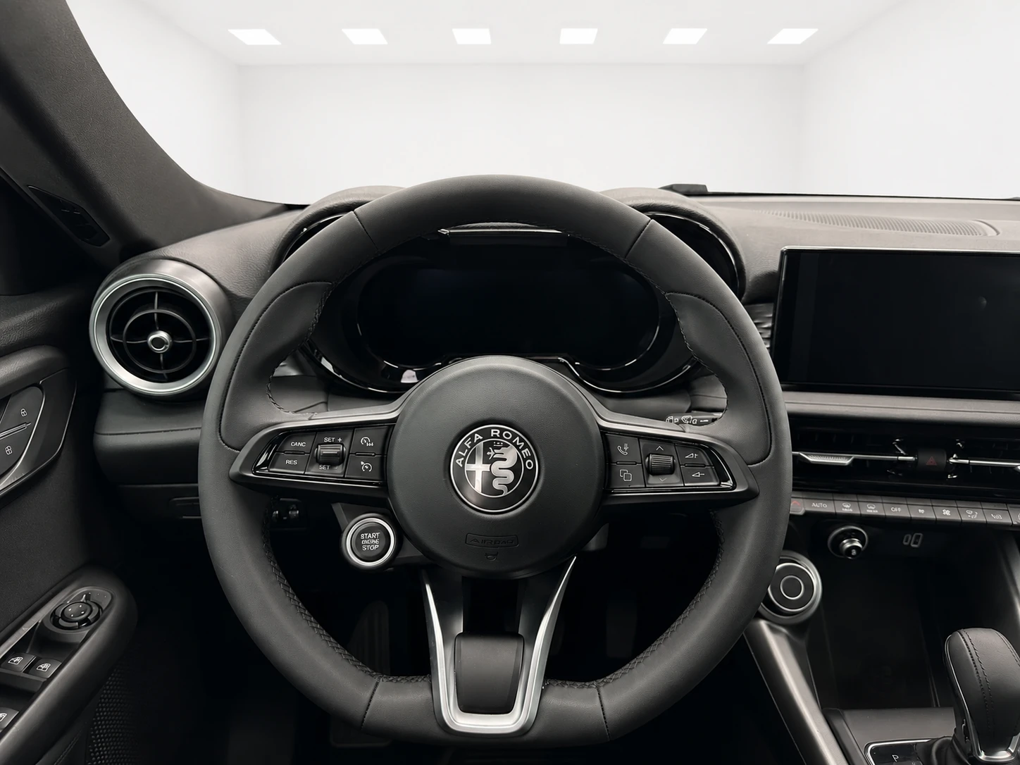 Alfa Romeo Tonale, снимка 7 - Автомобили и джипове - 55076759