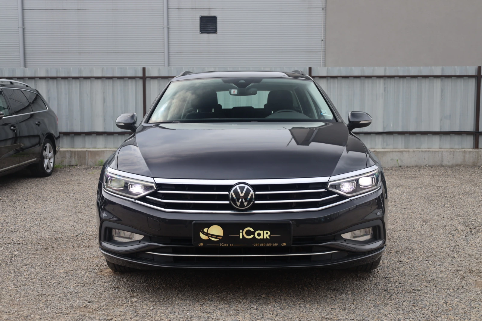 VW Passat 2.0 TDI Face ACC KAM KeyStart Blind Lane #iCarbg, снимка 2 - Автомобили и джипове - 55708017