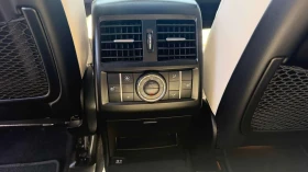 Mercedes-Benz GLE 63 S AMG ПОДГРЕВИ * ПАНО * KEYLESS * ОБДУХВАНЕ * CARFAX, снимка 11