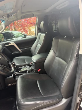 Toyota Land cruiser 150  BLACK EDITION | Mobile.bg    7