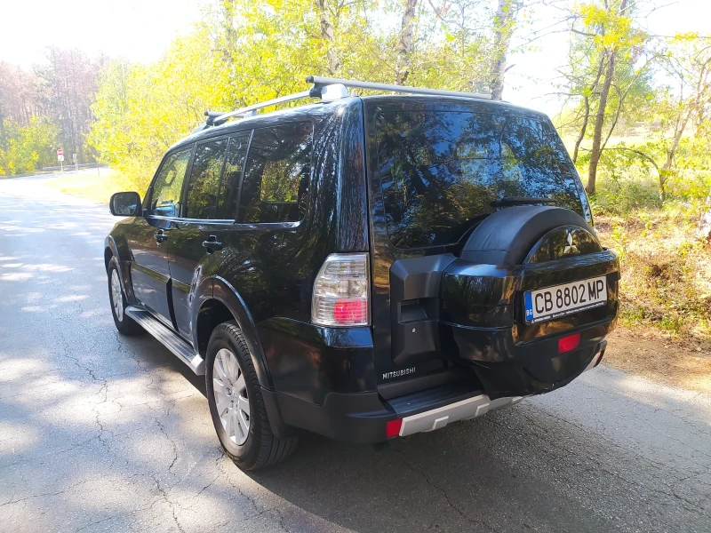 Mitsubishi Pajero 3.2DID, снимка 4 - Автомобили и джипове - 47380540