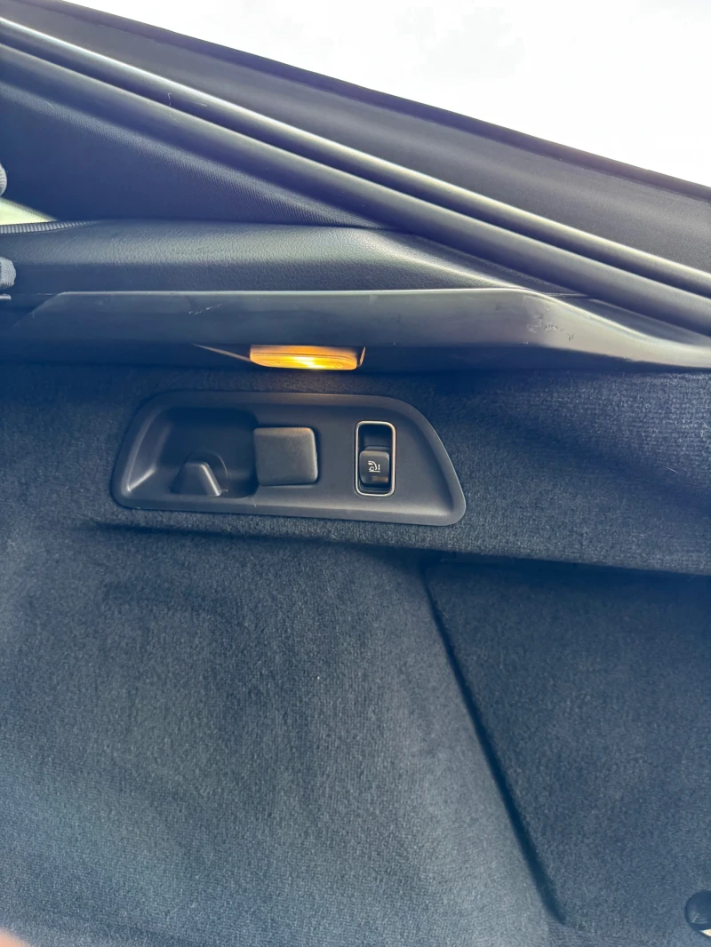 Mercedes-Benz GLE 53 4MATIC COUPE, снимка 16 - Автомобили и джипове - 52691881