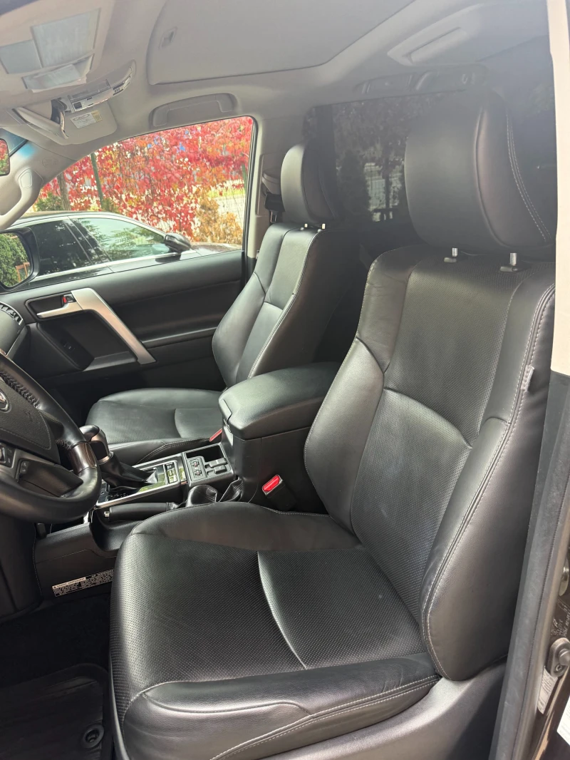 Toyota Land cruiser 150  BLACK EDITION, снимка 7 - Автомобили и джипове - 52262043