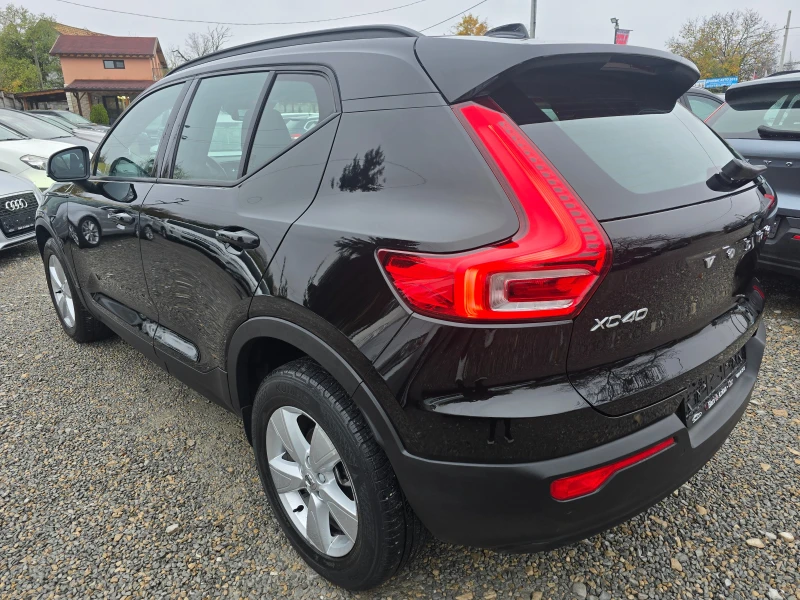 Volvo XC40 2.0D3-ЕВРО 6В-НАВИГАЦИЯ-АВТОМАТ--КАТО НОВ, снимка 4 - Автомобили и джипове - 52318325