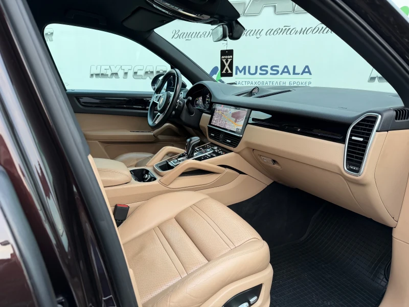 Porsche Cayenne Plug-in, снимка 9 - Автомобили и джипове - 53205833